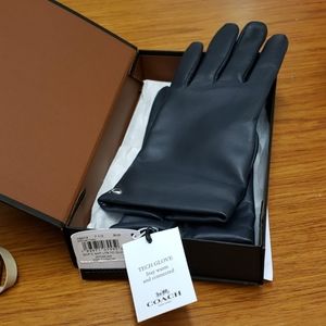 NWT COACH Tech gloves midnight blue